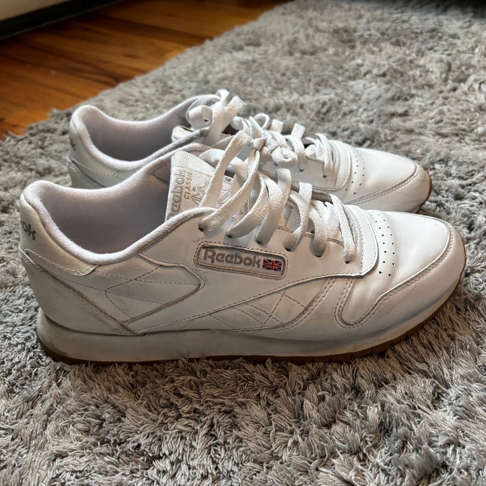 Reebok Classic Sneakers